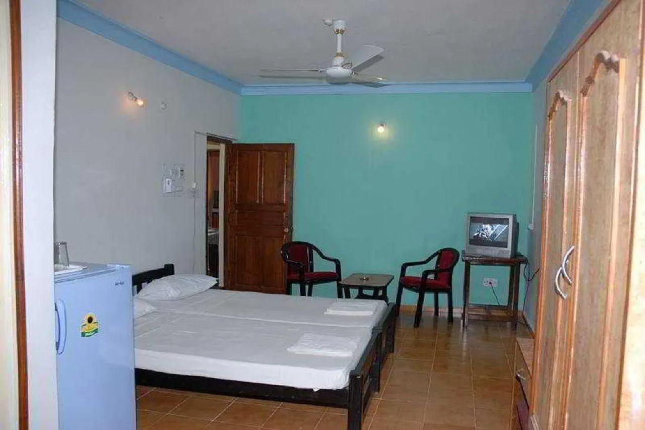 Don Joao Hotel Andzsuna Kültér fotó